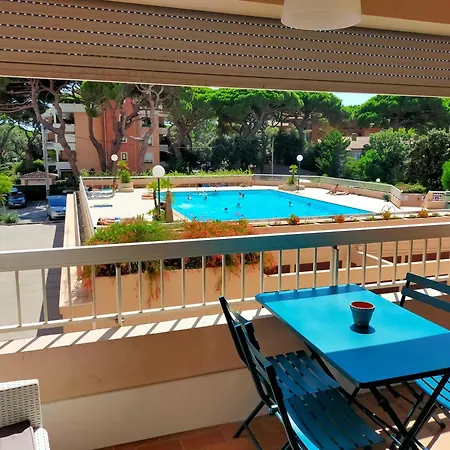 Apartament Leflamantduport *